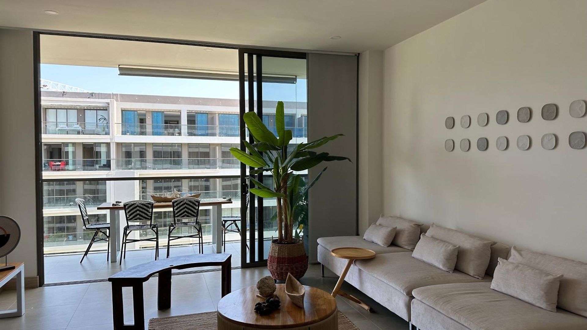 Apartamento En Frente Al Mar Con piscina Cartagena